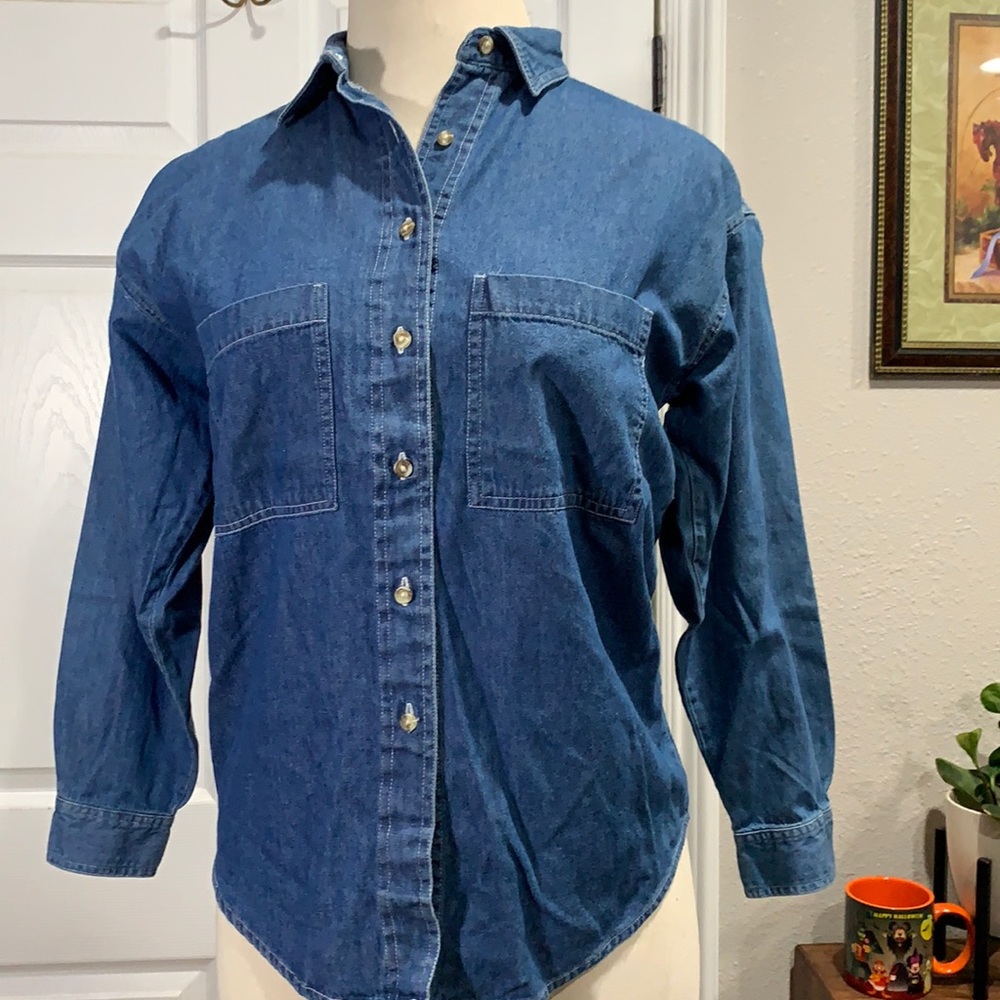 Vintage Eddie Bauer denim shirt Sz Small